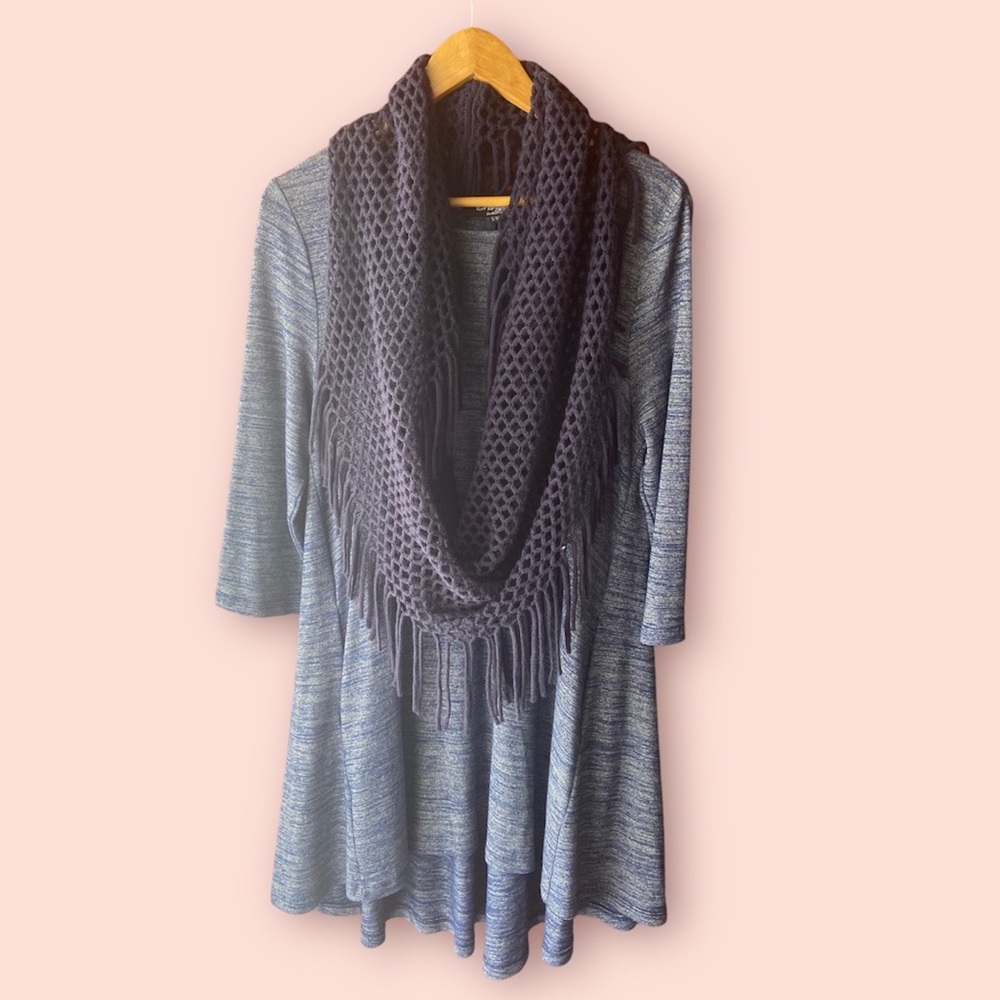 Casual swing dress with scarf